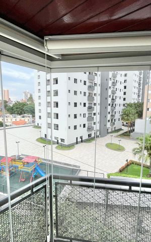 Apartamento à venda com 64m², 2 quartos e 1 vaga Apartamento à venda com 64m², 2 quartos e 1 vagaVaranda da Sala