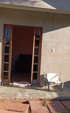 Casa à venda com 93m², 3 quartos e 1 vaga Casa à venda com 93m², 3 quartos e 1 vagaÁrea externa