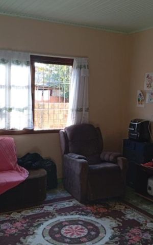 Casa à venda com 93m², 3 quartos e 1 vaga Casa à venda com 93m², 3 quartos e 1 vagaSala