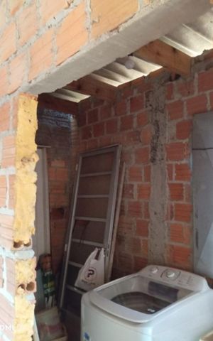 Casa à venda com 93m², 3 quartos e 1 vaga Casa à venda com 93m², 3 quartos e 1 vagaÁrea de serviço