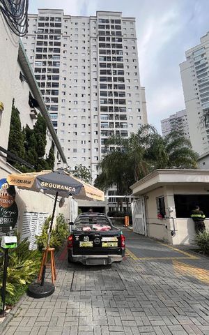 Apartamento para alugar com 84m², 2 quartos e 2 vagasFachada