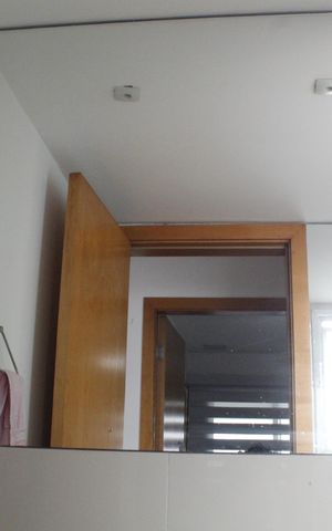 Apartamento à venda com 83m², 2 quartos e 2 vagasBanheiro Social