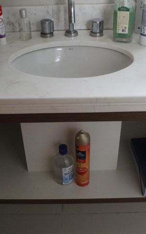 Apartamento à venda com 83m², 2 quartos e 2 vagasBanheiro Social