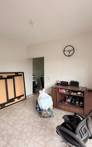 Casa à venda com 500m², 4 quartos e 4 vagasSala - Edícula