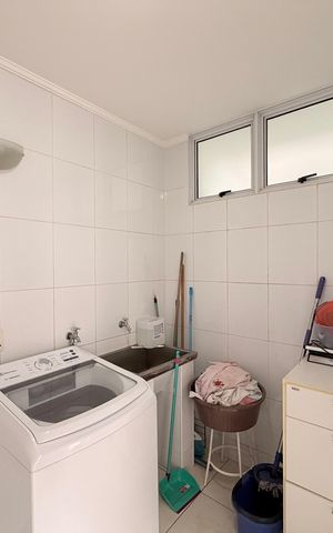 Casa à venda com 500m², 4 quartos e 4 vagasÁrea de Serviço