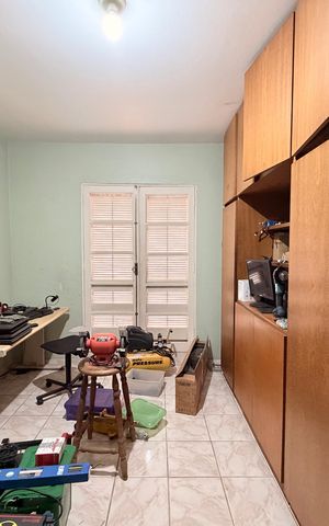 Casa à venda com 500m², 4 quartos e 4 vagasQuarto - Edícula
