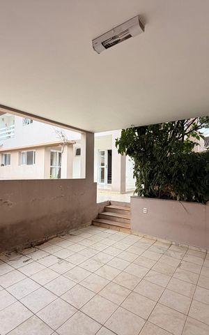 Casa à venda com 500m², 4 quartos e 4 vagasGaragem
