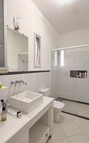 Casa à venda com 500m², 4 quartos e 4 vagasBanheiro da Suíte 3