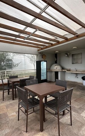 Apartamento à venda com 57m², 2 quartos e 1 vaga Apartamento à venda com 57m², 2 quartos e 1 vagaÁrea comum - Churrasqueira