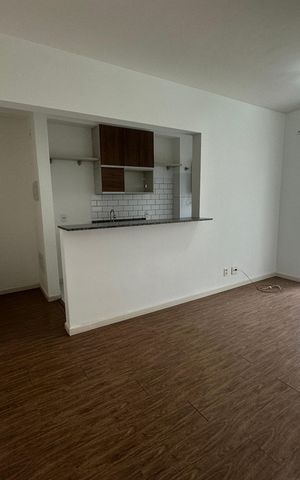Apartamento à venda com 57m², 2 quartos e 1 vaga Apartamento à venda com 57m², 2 quartos e 1 vagaSala
