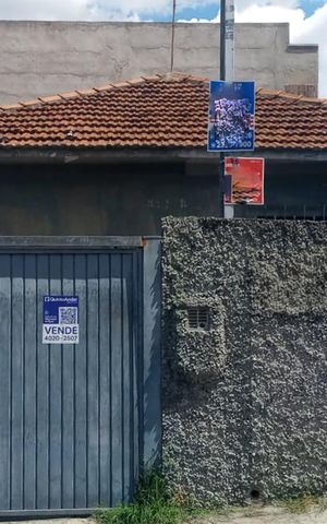 Casa à venda com 80m², 2 quartos e 2 vagas Casa à venda com 80m², 2 quartos e 2 vagasFachada / placa
