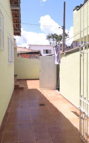 Casa à venda com 190m², 3 quartos e 3 vagas Casa à venda com 190m², 3 quartos e 3 vagasÁrea de Serviço - Casa 1