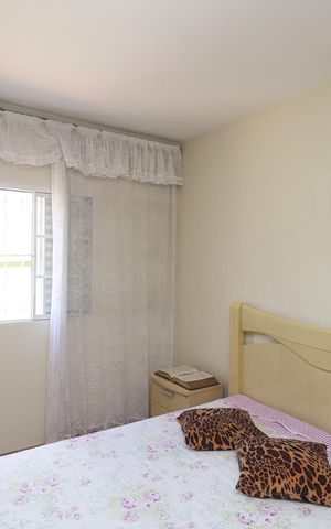 Casa à venda com 190m², 3 quartos e 3 vagas Casa à venda com 190m², 3 quartos e 3 vagasQuarto 2 - Casa 1