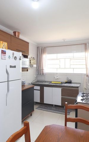 Casa à venda com 190m², 3 quartos e 3 vagas Casa à venda com 190m², 3 quartos e 3 vagasCozinha - Casa 1