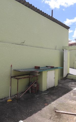 Casa à venda com 190m², 3 quartos e 3 vagas Casa à venda com 190m², 3 quartos e 3 vagasJardim - Casa 2