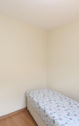 Casa à venda com 190m², 3 quartos e 3 vagas Casa à venda com 190m², 3 quartos e 3 vagasQuarto 3 - Casa 1