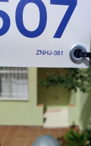 Casa à venda com 190m², 3 quartos e 3 vagas