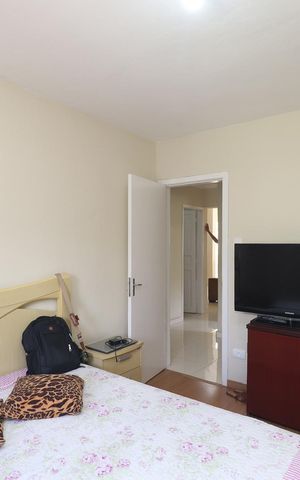 Casa à venda com 190m², 3 quartos e 3 vagas Casa à venda com 190m², 3 quartos e 3 vagasQuarto 2 - Casa 1