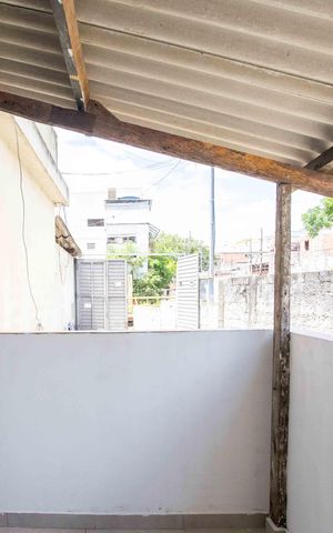 Casa para alugar com 44m², 1 quarto e 1 vagaÁrea de Serviço