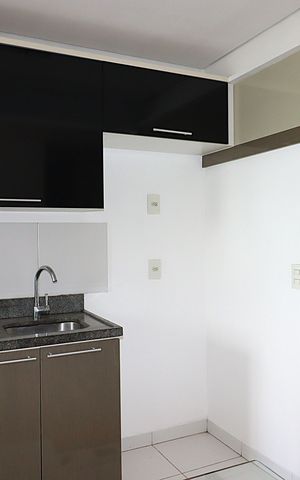 Apartamento para alugar com 75m², 3 quartos e 2 vagasCozinha - Armários