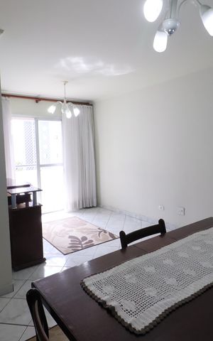 Apartamento para alugar com 75m², 3 quartos e 1 vagaSala