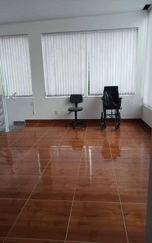 Casa à venda com 650m², 3 quartos e 3 vagas