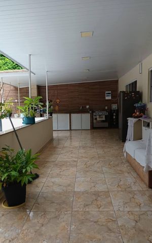 Casa à venda com 650m², 3 quartos e 3 vagas