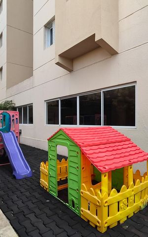Apartamento para alugar com 260m², 4 quartos e 4 vagas Apartamento para alugar com 260m², 4 quartos e 4 vagasÁrea comum - Playground