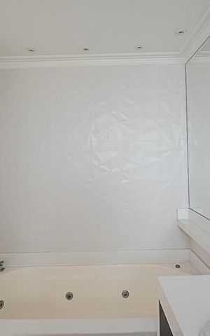 Apartamento para alugar com 260m², 4 quartos e 4 vagas Apartamento para alugar com 260m², 4 quartos e 4 vagasBanheiro da Suíte 3