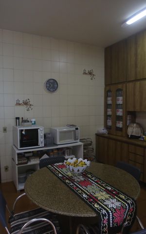 Casa à venda com 360m², 4 quartos e 6 vagasCozinha