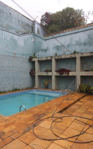 Casa à venda com 360m², 4 quartos e 6 vagasArea comum