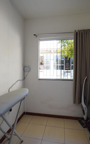 Casa para alugar com 359m², 5 quartos e 6 vagasEscritório 