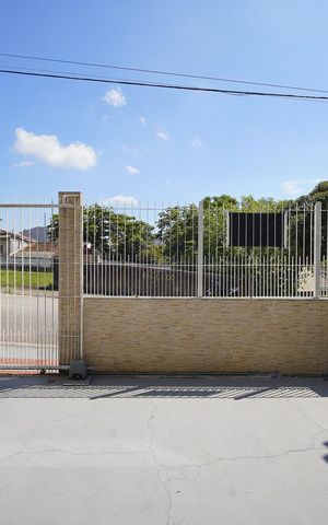 Casa para alugar com 359m², 5 quartos e 6 vagasPátio frente 