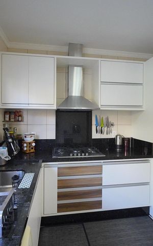 Casa para alugar com 359m², 5 quartos e 6 vagasCozinha