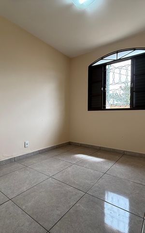 Casa à venda com 197m², 3 quartos e 2 vagas