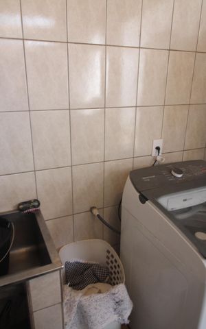 Casa à venda com 256m², 4 quartos e 4 vagasÁrea de Serviço