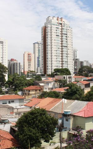 Apartamento para alugar com 60m², 2 quartos e 1 vagaVaranda