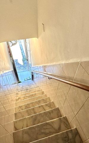 Casa à venda com 120m², 2 quartos e 1 vaga