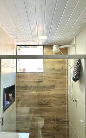 Casa à venda com 120m², 2 quartos e 1 vaga
