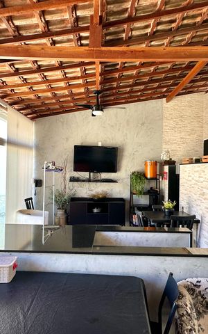 Casa à venda com 120m², 2 quartos e 1 vaga