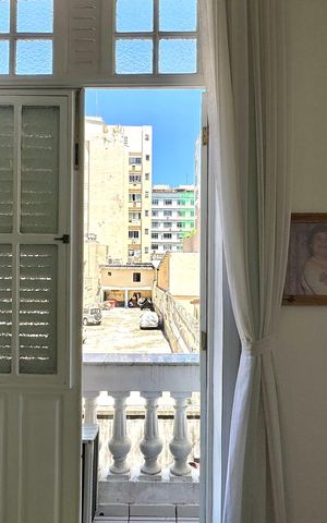Casa à venda com 120m², 2 quartos e 1 vaga