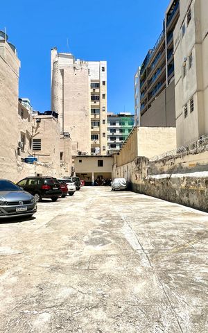 Casa à venda com 120m², 2 quartos e 1 vaga