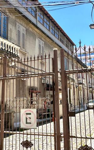 Casa à venda com 120m², 2 quartos e 1 vaga