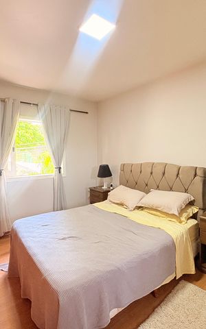 Casa à venda com 320m², 4 quartos e 2 vagasSuíte