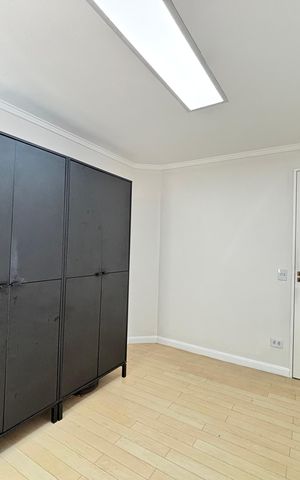 Apartamento à venda com 97m², 3 quartos e 2 vagas Apartamento à venda com 97m², 3 quartos e 2 vagasQuarto 2