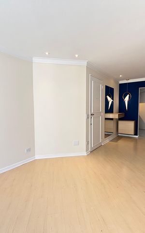 Apartamento à venda com 97m², 3 quartos e 2 vagas Apartamento à venda com 97m², 3 quartos e 2 vagasSala