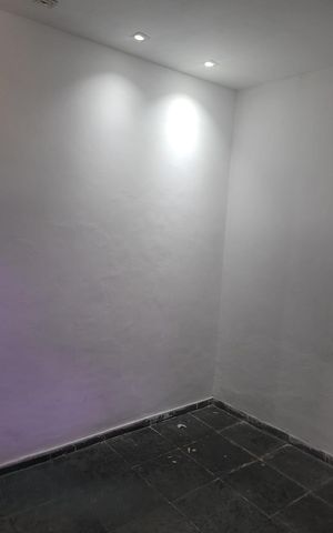 Casa à venda com 55m², 2 quartos e sem vaga Casa à venda com 55m², 2 quartos e sem vagaQuarto