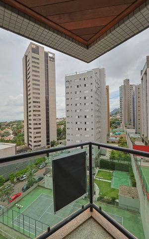 Apartamento à venda com 170m², 4 quartos e 4 vagas Apartamento à venda com 170m², 4 quartos e 4 vagasQuarto 3 - Suíte