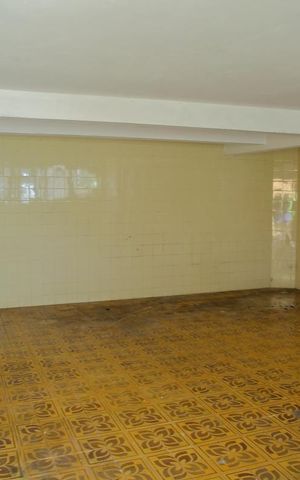 Casa para alugar com 690m², 4 quartos e 2 vagasGaragem 