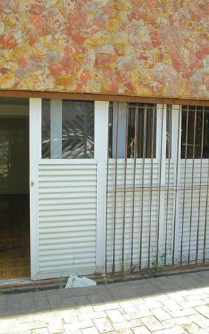 Casa para alugar com 690m², 4 quartos e 2 vagasGaragem 